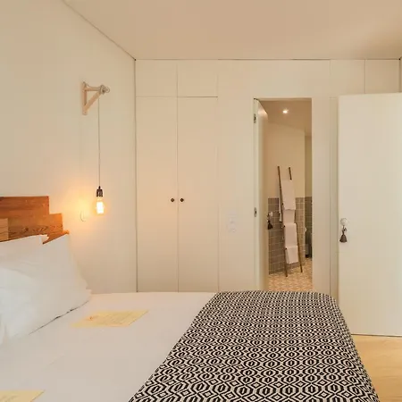 Apartment Almaria - Officina Real | Chiado Lisbon