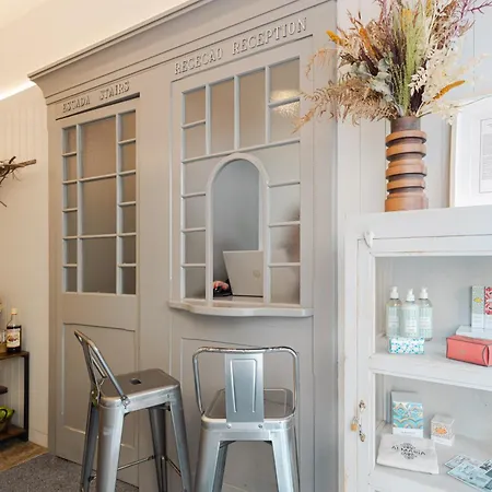 Almaria - Officina Real | Chiado Apartment Lisbon