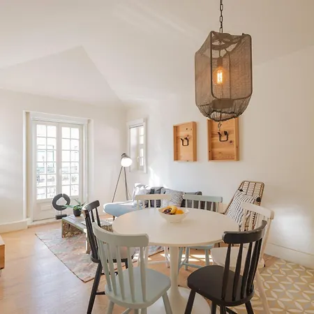 Apartment Almaria - Officina Real | Chiado Lisbon